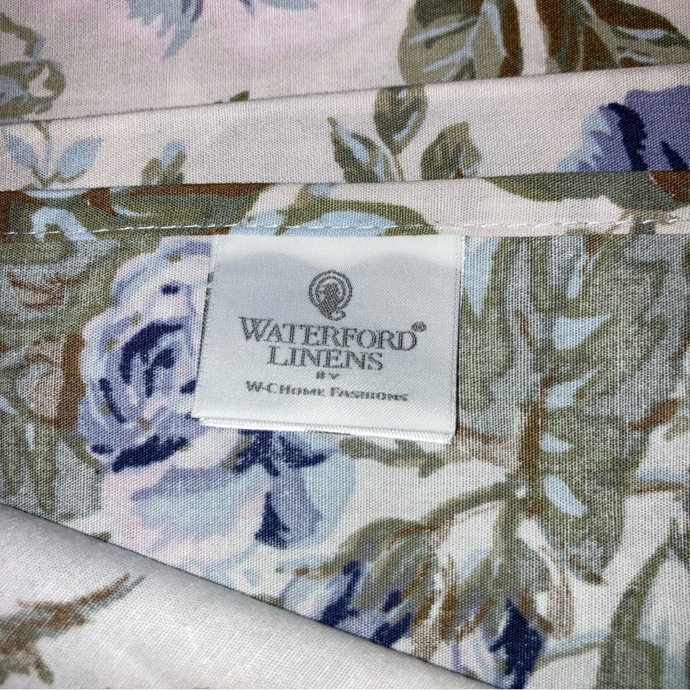 Waterford Linens NWOT Jaden Blue Floral Cloth Napkins Lot Of Seven 100% Cotton